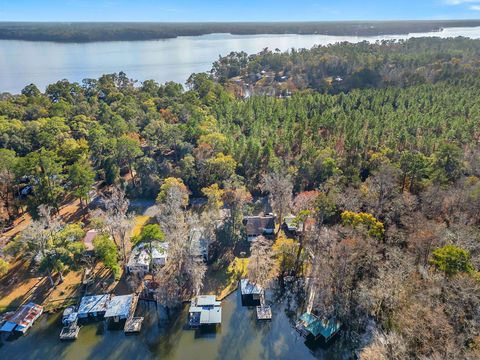 Tiny photo for 309 DAVIDSON Street, Quincy, FL 32351 (MLS # 394419)