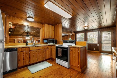 Tiny photo for 309 DAVIDSON Street, Quincy, FL 32351 (MLS # 394419)