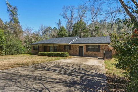 Photo of 799 Violet Street, Tallahassee, FL 32308 (MLS # 396597)