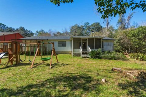 Tiny photo for 799 Violet Street, Tallahassee, FL 32308 (MLS # 396597)