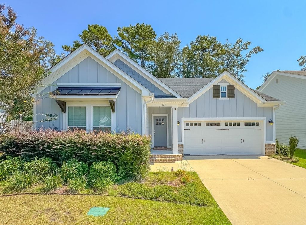 Photo of 1123 WILLOW CROSSING Drive, Tallahassee, FL 32311 (MLS # 391382)
