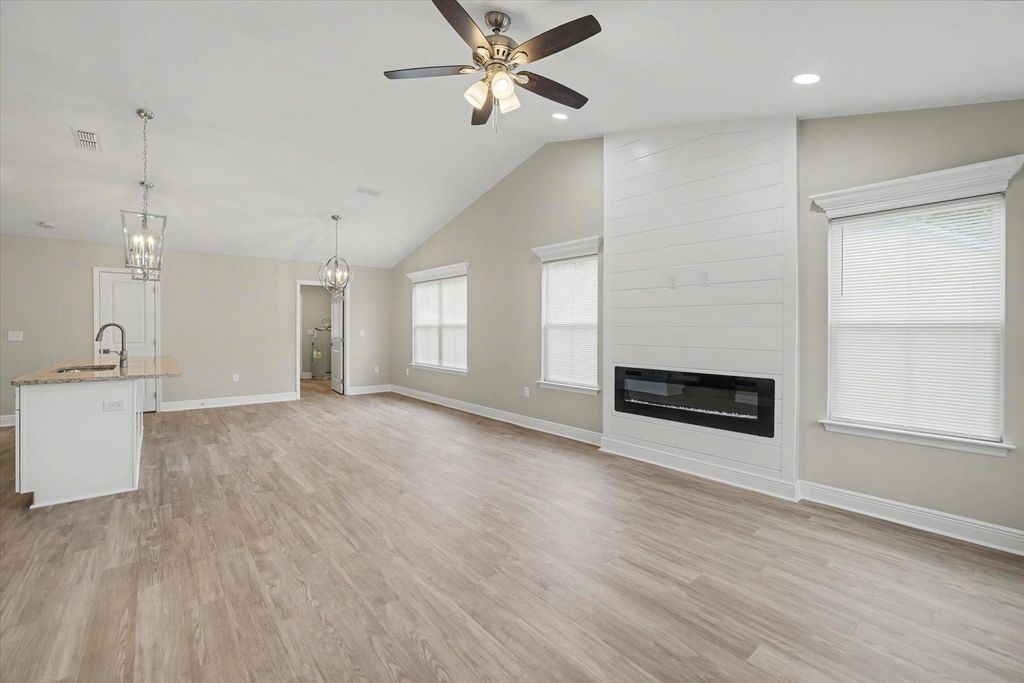 Photo of 37 Haida Trail, Crawfordville, FL 32327 (MLS # 397863)