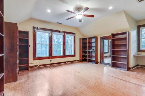 Tiny photo for 524 E College Avenue, Tallahassee, FL 32301 (MLS # 391941)