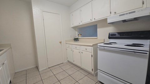 Tiny photo for 2020 Continental Ave Unit 122 AVE, Tallahassee, FL 32304 (MLS # 401717)