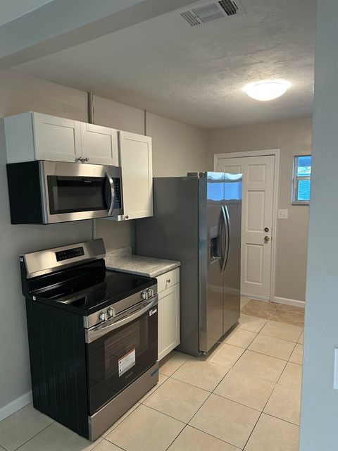 Tiny photo for 1518 Arizona Street, Tallahassee, FL 32304 (MLS # 395985)