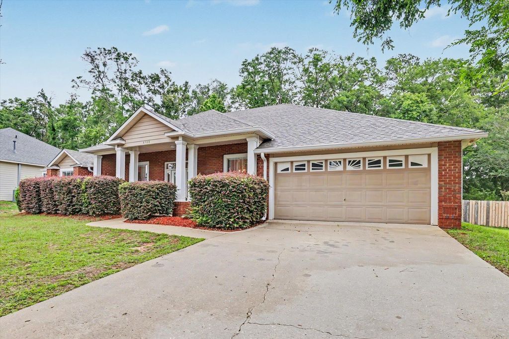 Photo of 5708 BRAVEHEART Way, Tallahassee, FL 32317 (MLS # 399846)