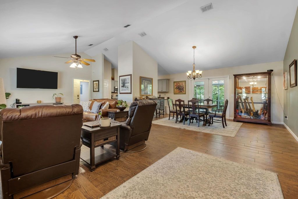 Photo of 1571 Lake McCollum Court, Tallahassee, FL 32310 (MLS # 398818)