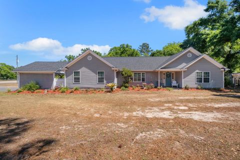 Tiny photo for 1571 Lake McCollum Court, Tallahassee, FL 32310 (MLS # 398818)