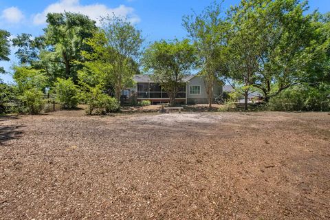 Tiny photo for 1571 Lake McCollum Court, Tallahassee, FL 32310 (MLS # 398818)