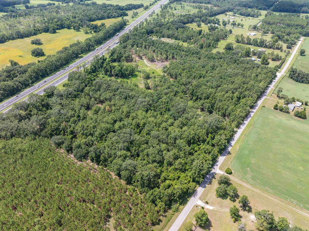 Photo of 397 SW Owens Drive, Lake City, FL 32025 (MLS # 388853)