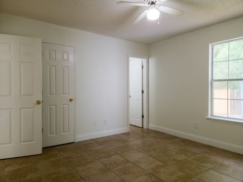 Tiny photo for 2708 Oak Park Court, Tallahassee, FL 32308 (MLS # 399695)