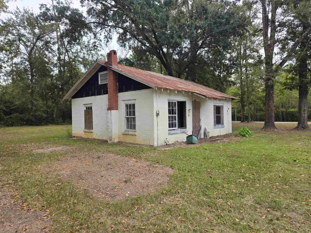 Photo of 16533 SE River Street, Blountstown, FL 32424 (MLS # 394376)