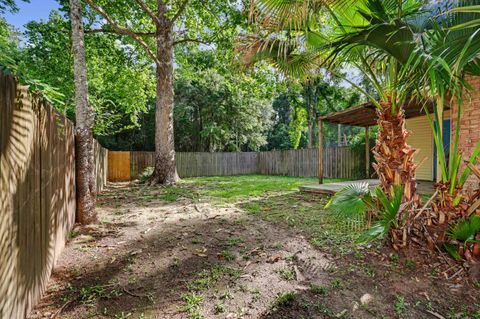Tiny photo for 1972 Portland Avenue, Tallahassee, FL 32303 (MLS # 400550)
