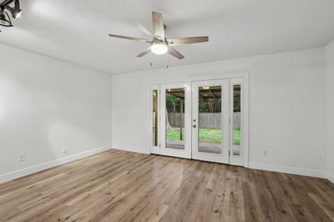 Tiny photo for 1972 Portland Avenue, Tallahassee, FL 32303 (MLS # 400550)