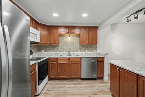 Tiny photo for 1972 Portland Avenue, Tallahassee, FL 32303 (MLS # 400550)