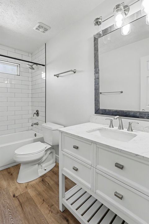 Tiny photo for 1972 Portland Avenue, Tallahassee, FL 32303 (MLS # 400550)