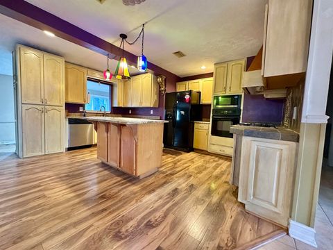 Tiny photo for 24151 Lanier Street, Tallahassee, FL 32310 (MLS # 394814)