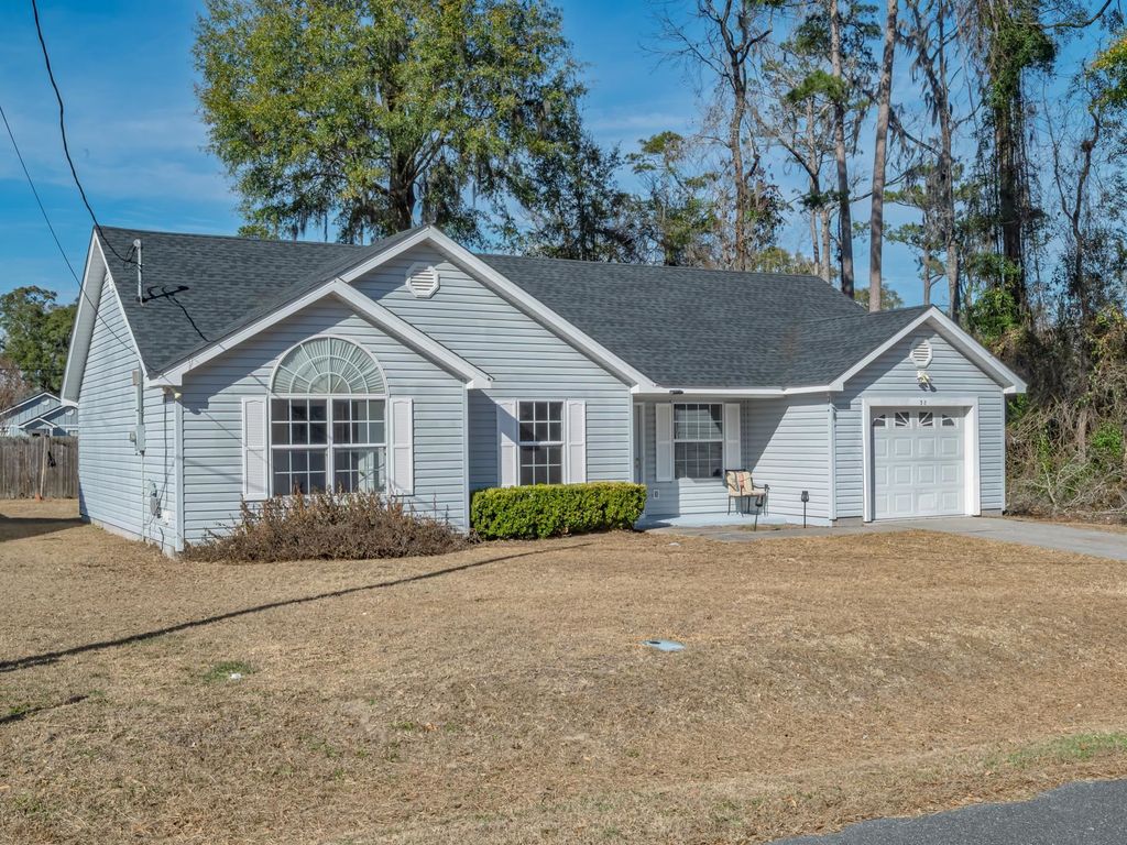 Photo of 38 SUSQUEHANNA Trail, Crawfordville, FL 32327 (MLS # 395592)