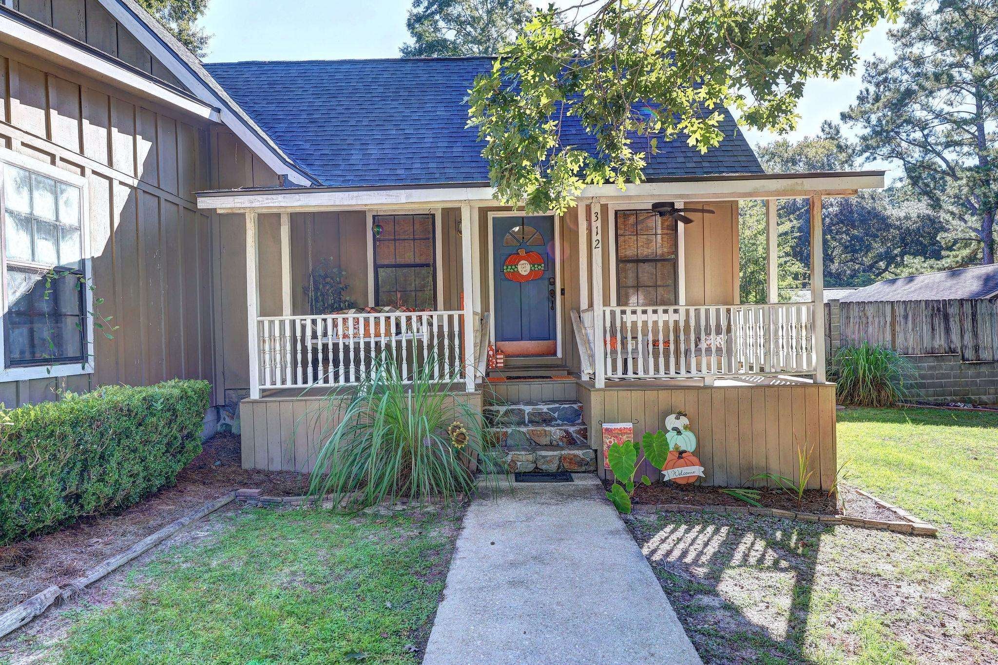 312 Dechene Drive