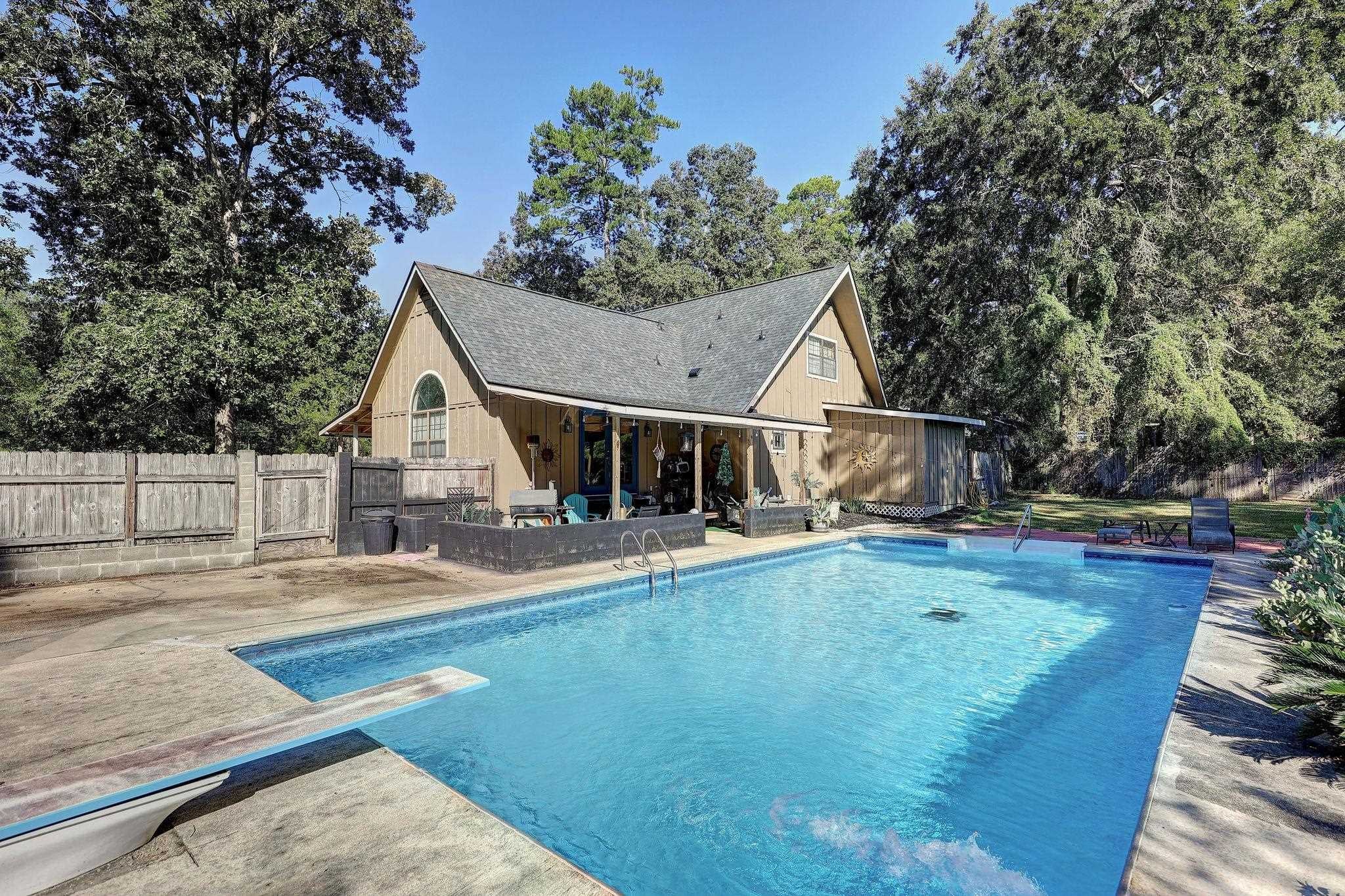 312 Dechene Drive