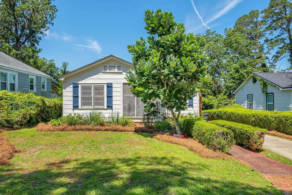 Photo of 130 OAK Street, Tallahassee, FL 32301 (MLS # 400825)