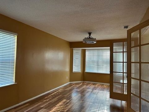 Tiny photo for 3521 Larkway Street, Tallahassee, FL 32305 (MLS # 390461)