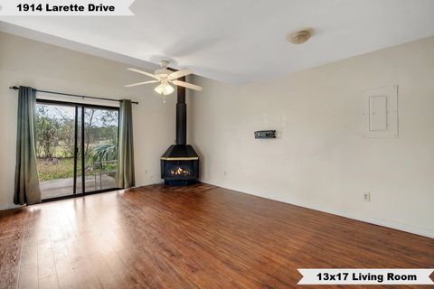 Tiny photo for 1914 Larette Drive #A, Tallahassee, FL 32301 (MLS # 392784)
