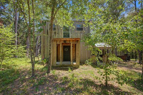 Tiny photo for 7000 VETERANS MEMORIAL Drive, Tallahassee, FL 32309 (MLS # 400263)