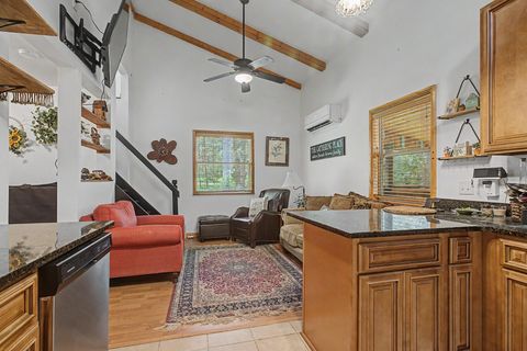 Tiny photo for 7000 VETERANS MEMORIAL Drive, Tallahassee, FL 32309 (MLS # 400263)