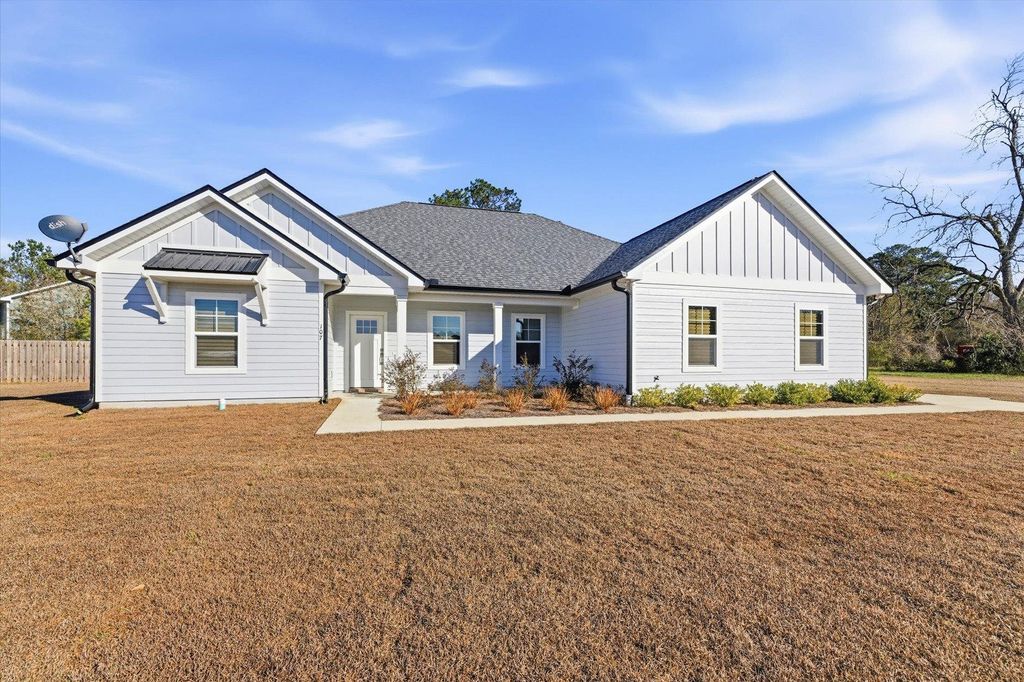 Photo of 107 S TARN Way, Monticello, FL 32344 (MLS # 396075)