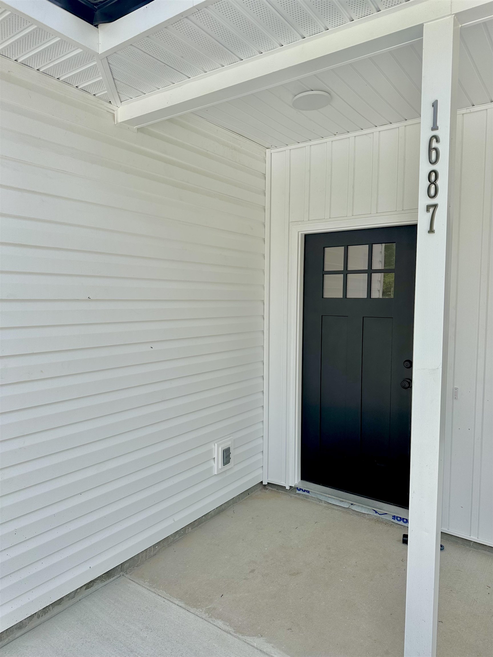 1687 DR MLK JR MEMORIAL Road