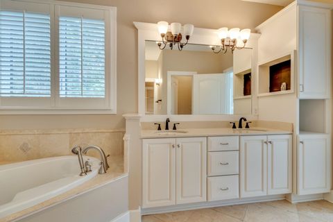Tiny photo for 6949 Mcbride Point, Tallahassee, FL 32312 (MLS # 391757)