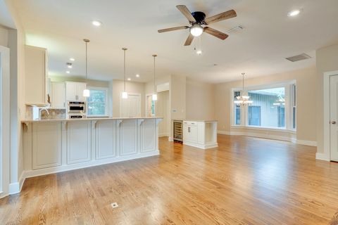 Tiny photo for 6949 Mcbride Point, Tallahassee, FL 32312 (MLS # 391757)