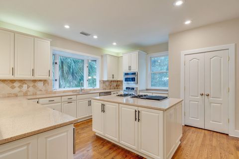 Tiny photo for 6949 Mcbride Point, Tallahassee, FL 32312 (MLS # 391757)