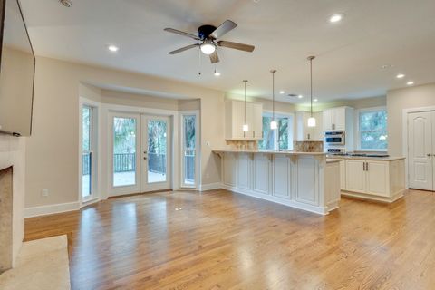 Tiny photo for 6949 Mcbride Point, Tallahassee, FL 32312 (MLS # 391757)