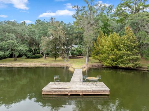 Tiny photo for 6949 Mcbride Point, Tallahassee, FL 32312 (MLS # 391757)