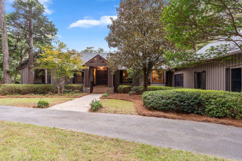 Photo of 6949 Mcbride Point, Tallahassee, FL 32312 (MLS # 391757)