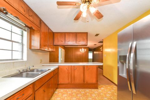 Tiny photo for 2432 Brookhaven Court, Tallahassee, FL 32311 (MLS # 387344)