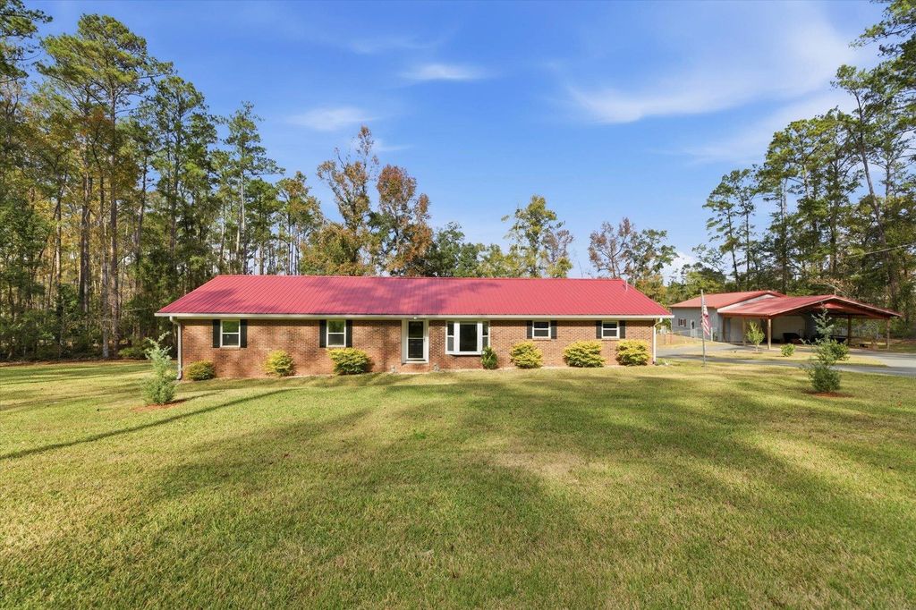 Photo of 54 Woodland Drive, Monticello, FL 32344 (MLS # 394222)