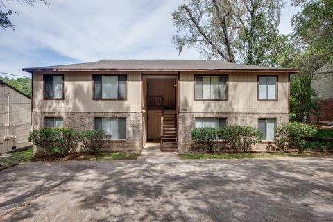 Photo of 2188 Claremont A Lane #A, Tallahassee, FL 32301 (MLS # 401503)