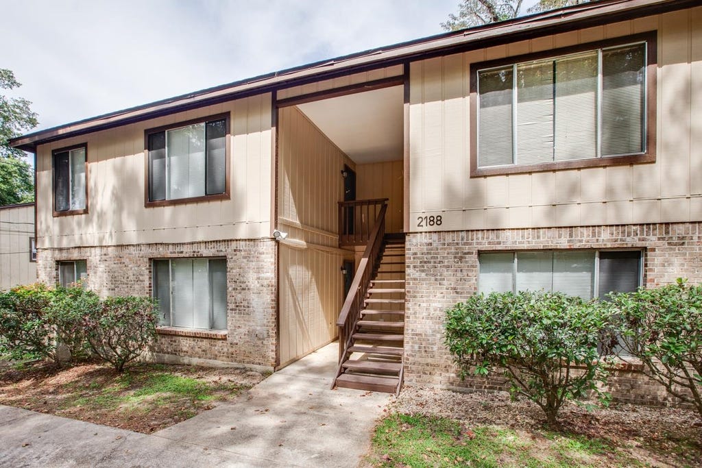 Photo of 2188 Claremont A Lane #A, Tallahassee, FL 32301 (MLS # 401503)
