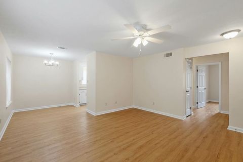 Tiny photo for 2188 Claremont A Lane #A, Tallahassee, FL 32301 (MLS # 401503)