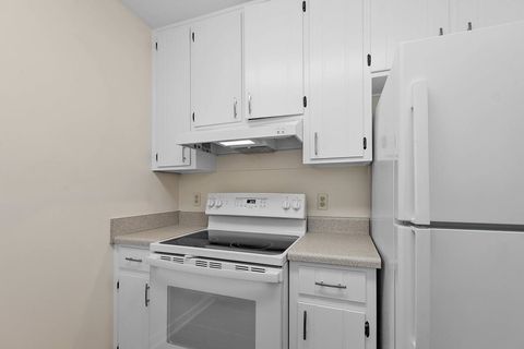 Tiny photo for 2188 Claremont A Lane #A, Tallahassee, FL 32301 (MLS # 401503)