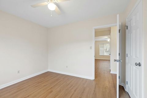 Tiny photo for 2188 Claremont A Lane #A, Tallahassee, FL 32301 (MLS # 401503)
