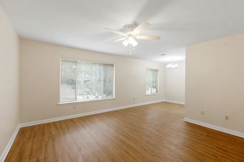 Tiny photo for 2188 Claremont A Lane #A, Tallahassee, FL 32301 (MLS # 401503)