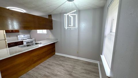 Tiny photo for 2334 Sylvan Court #A, Tallahassee, FL 32303 (MLS # 395396)