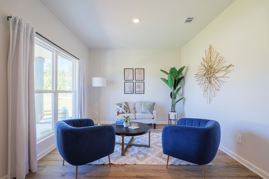 Photo of 2939 Ervine Street, Tallahassee, FL 32308 (MLS # 392336)