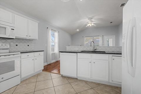 Tiny photo for 1766 Newman Lane, Tallahassee, FL 32312 (MLS # 396016)