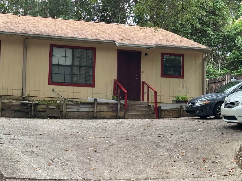 Photo of 2477 Raymond Diehl Rd RD, Tallahassee, FL 32309 (MLS # 399811)