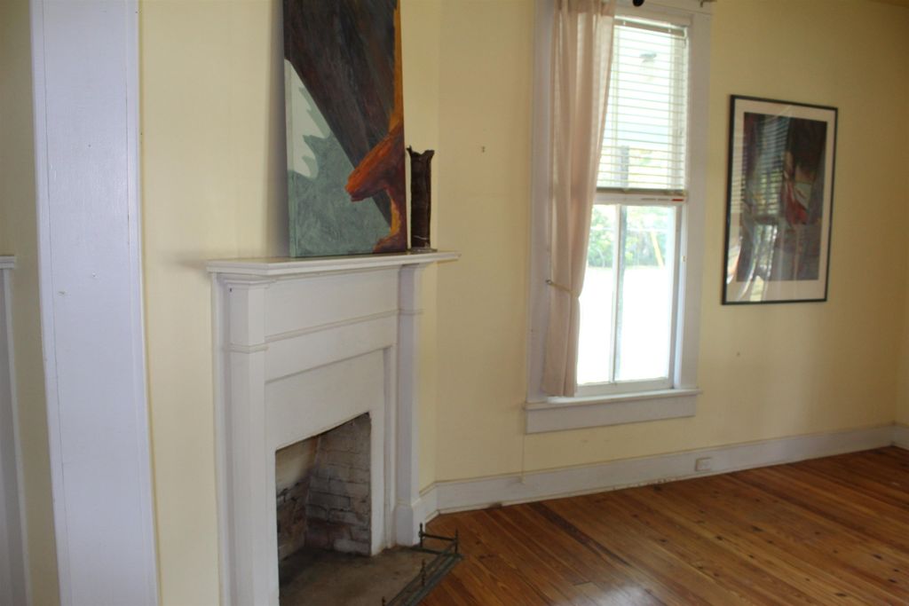 Photo of 409 NE Horry Avenue, Madison, FL 32340 (MLS # 400155)